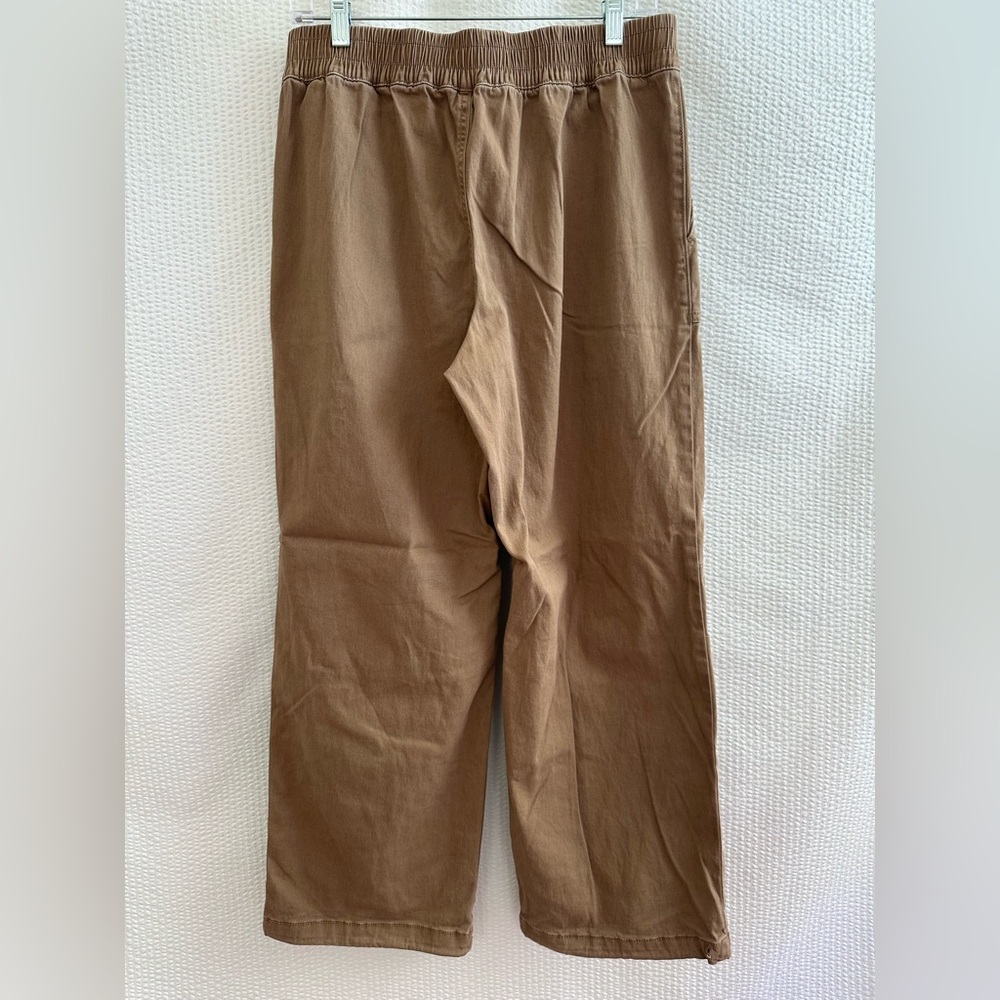 Celebrity Pink Women’s Brown Wide Leg Pants Size: Medium - Picture 2 of 9